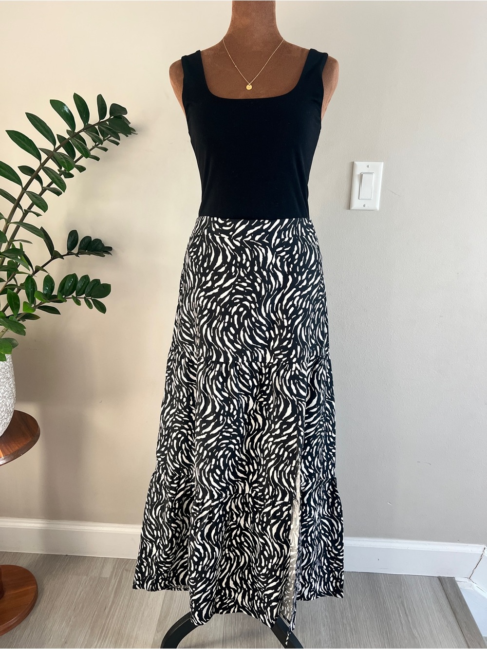 Nine West Black and White Maxi Skirt